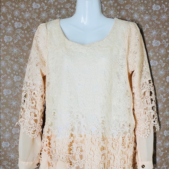 Vintage Classic Victorian style shirt Blouses - Picture 4 of 7